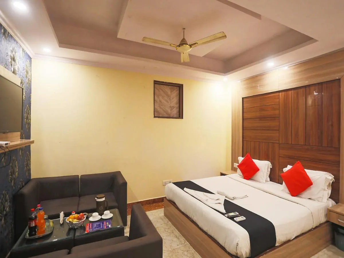 Hotel Luxury Stay New Delhi