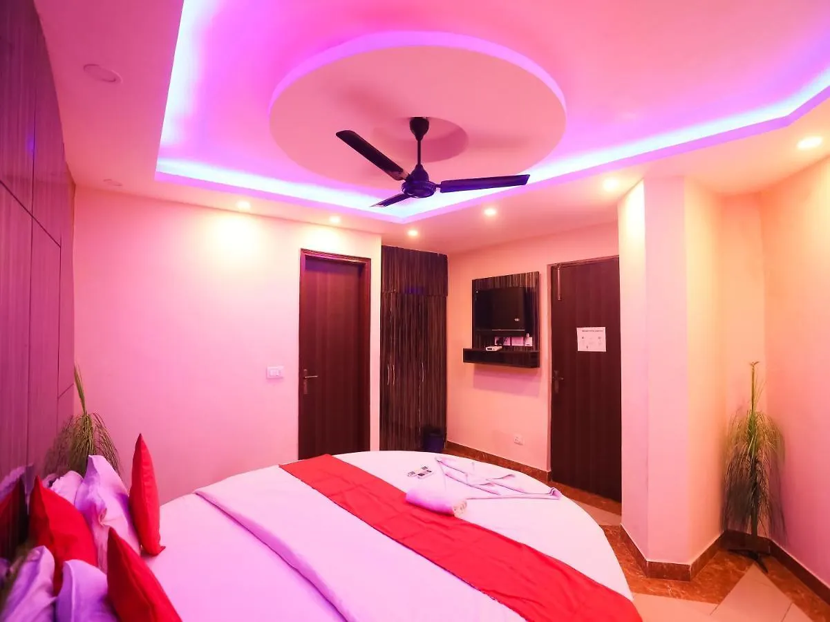 Hotel Luxury Stay New Delhi India