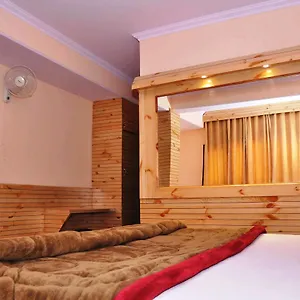 shimla-holiday-inn.shimlahotels.net/